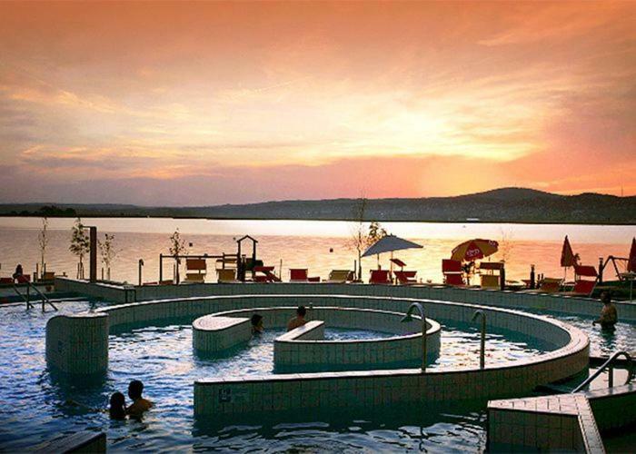 Velence Spa Lake Apartman Exterior photo